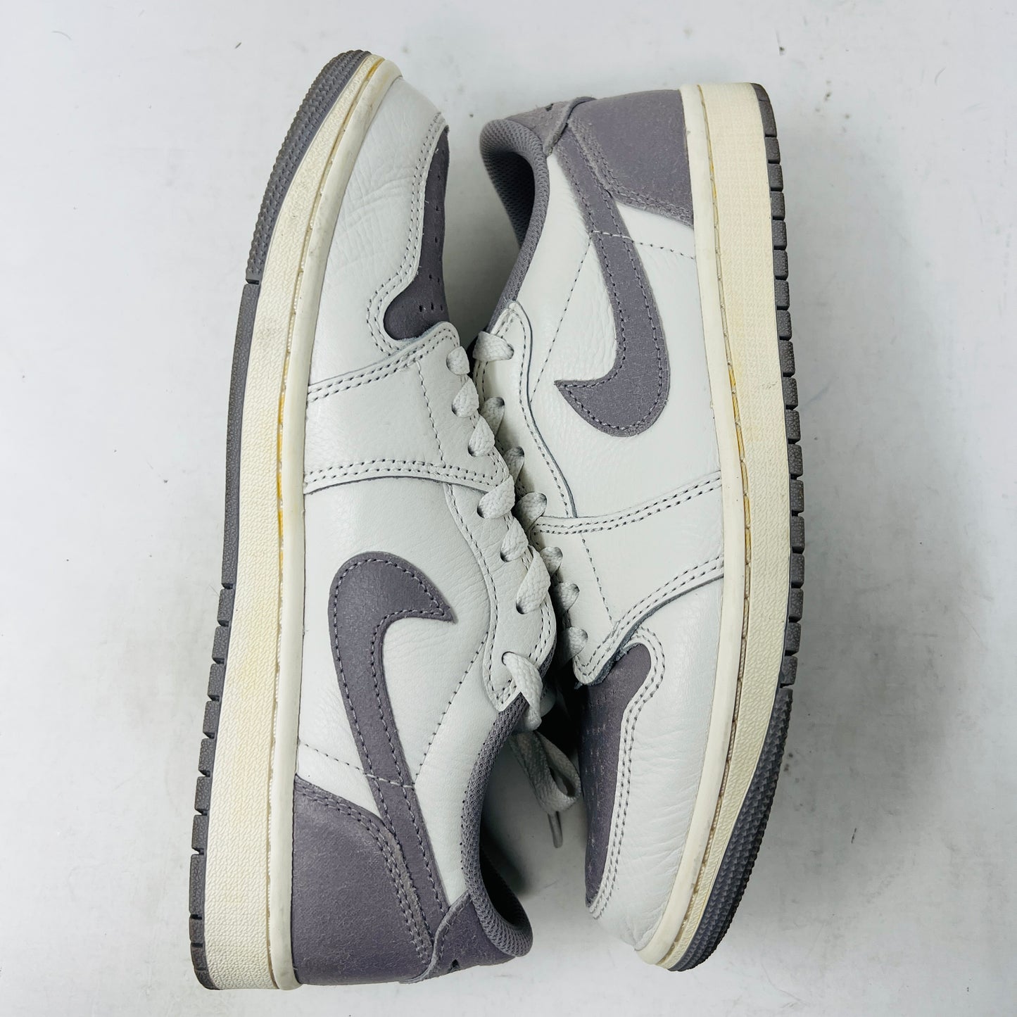 Jordan 1 Retro Low OG Atmosphere Grey