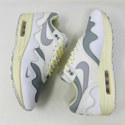 Nike Air Max 1 Patta Waves White sneakers, 2022, clean uppers, slight heel drag.