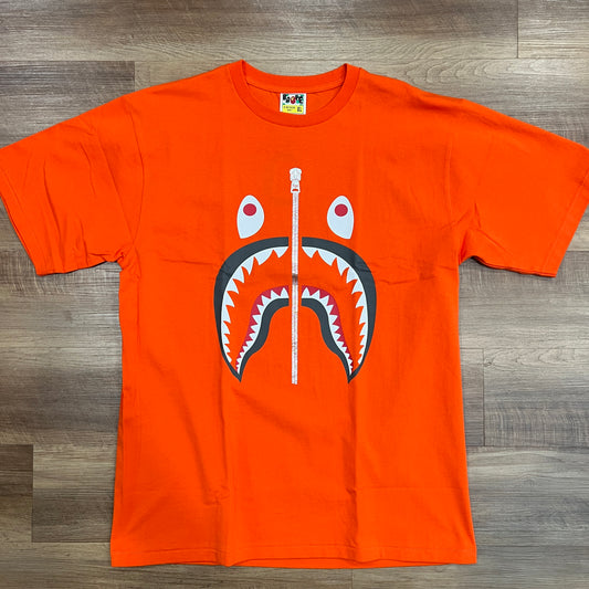 A BATHNIG APE Men's SHARK TEE ORANGE