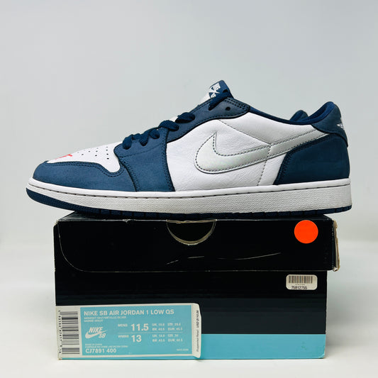 Jordan 1 Low SB Midnight Navy