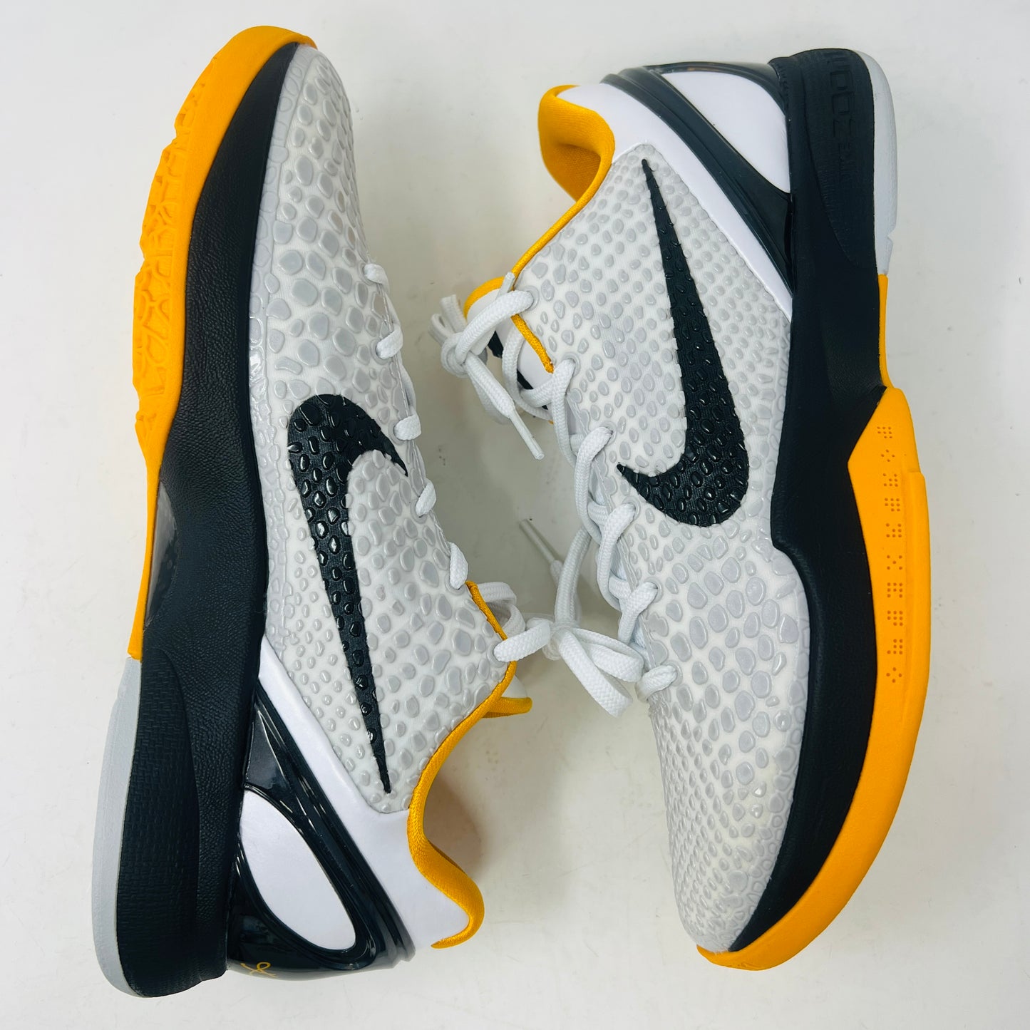 Kobe VI Playoff Pack Del Sol