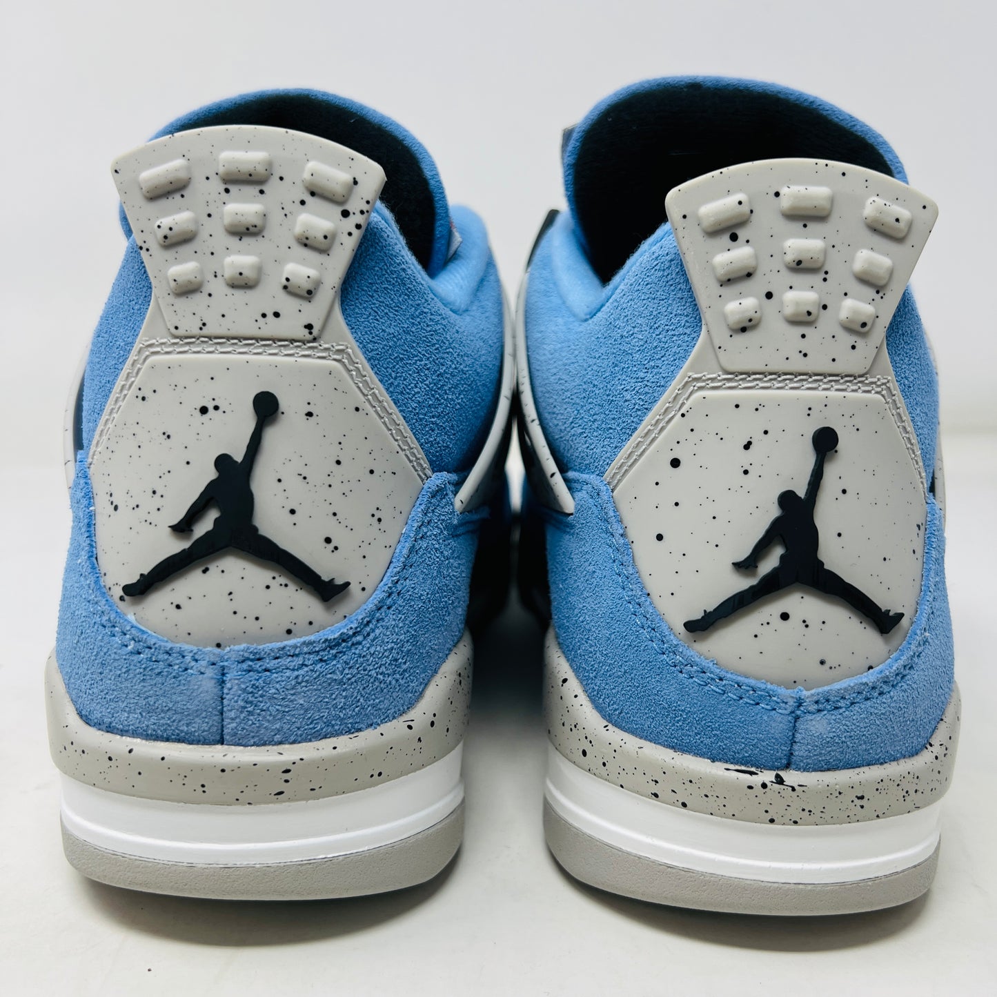 Jordan 4 Retro University Blue