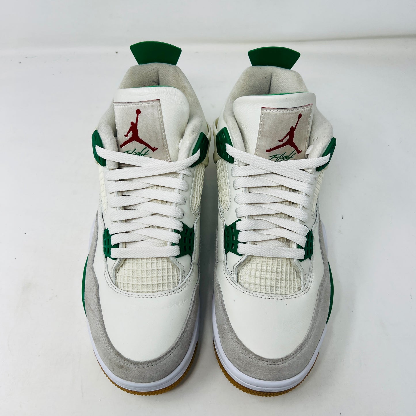 Jordan 4 Retro SB Pine Green