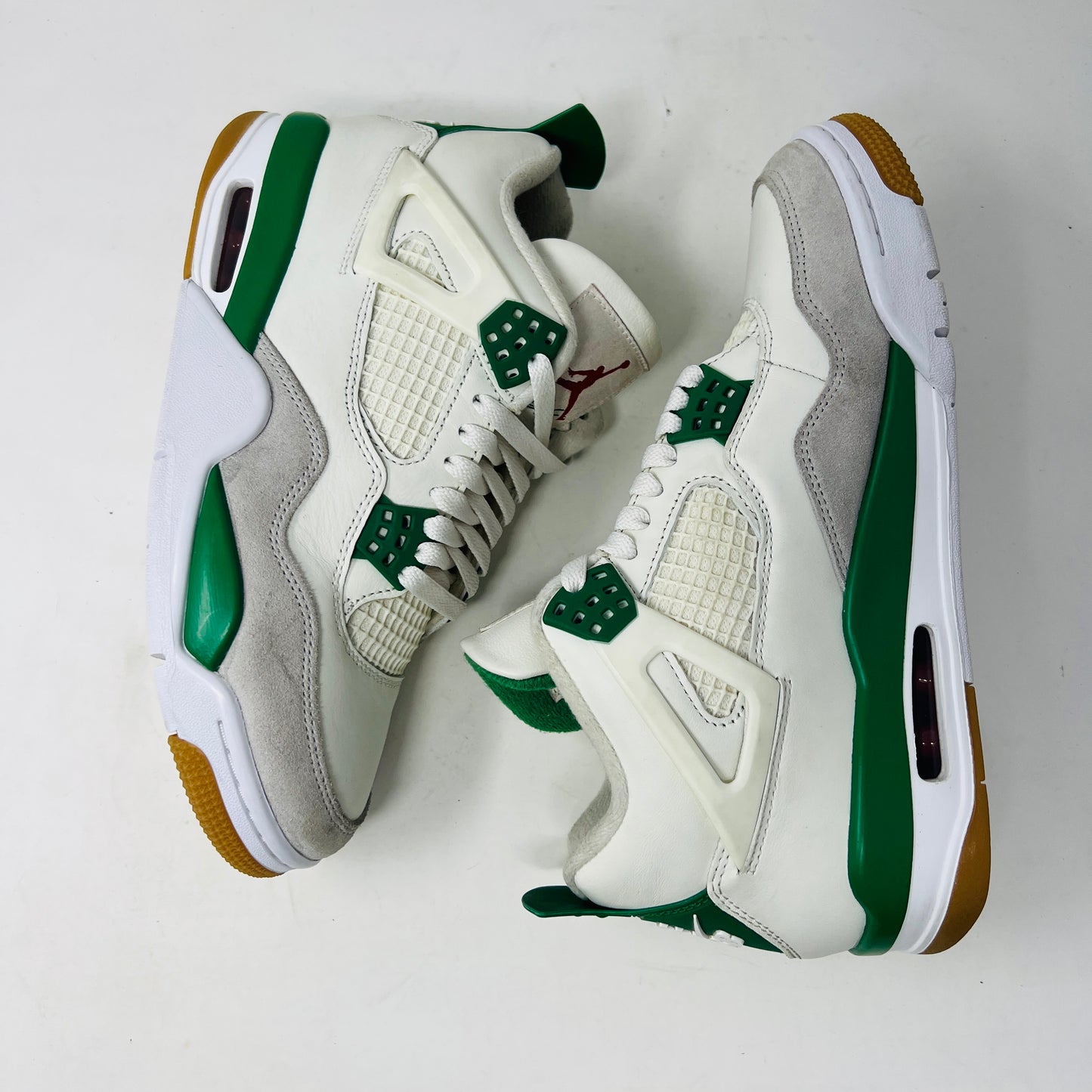 Jordan 4 Retro SB Pine Green