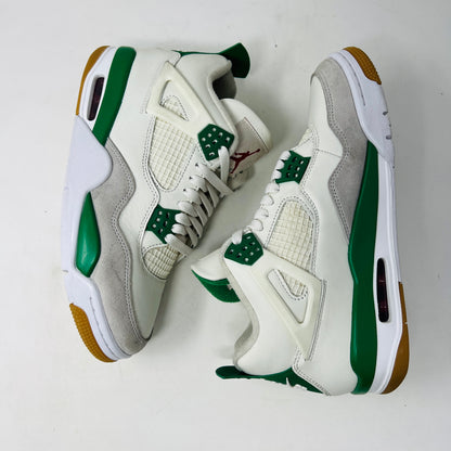 Jordan 4 Retro SB Pine Green