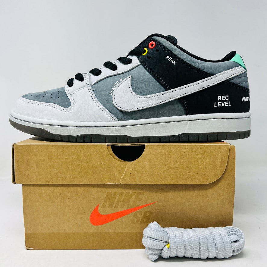 Nike SB Dunk Low VX1000