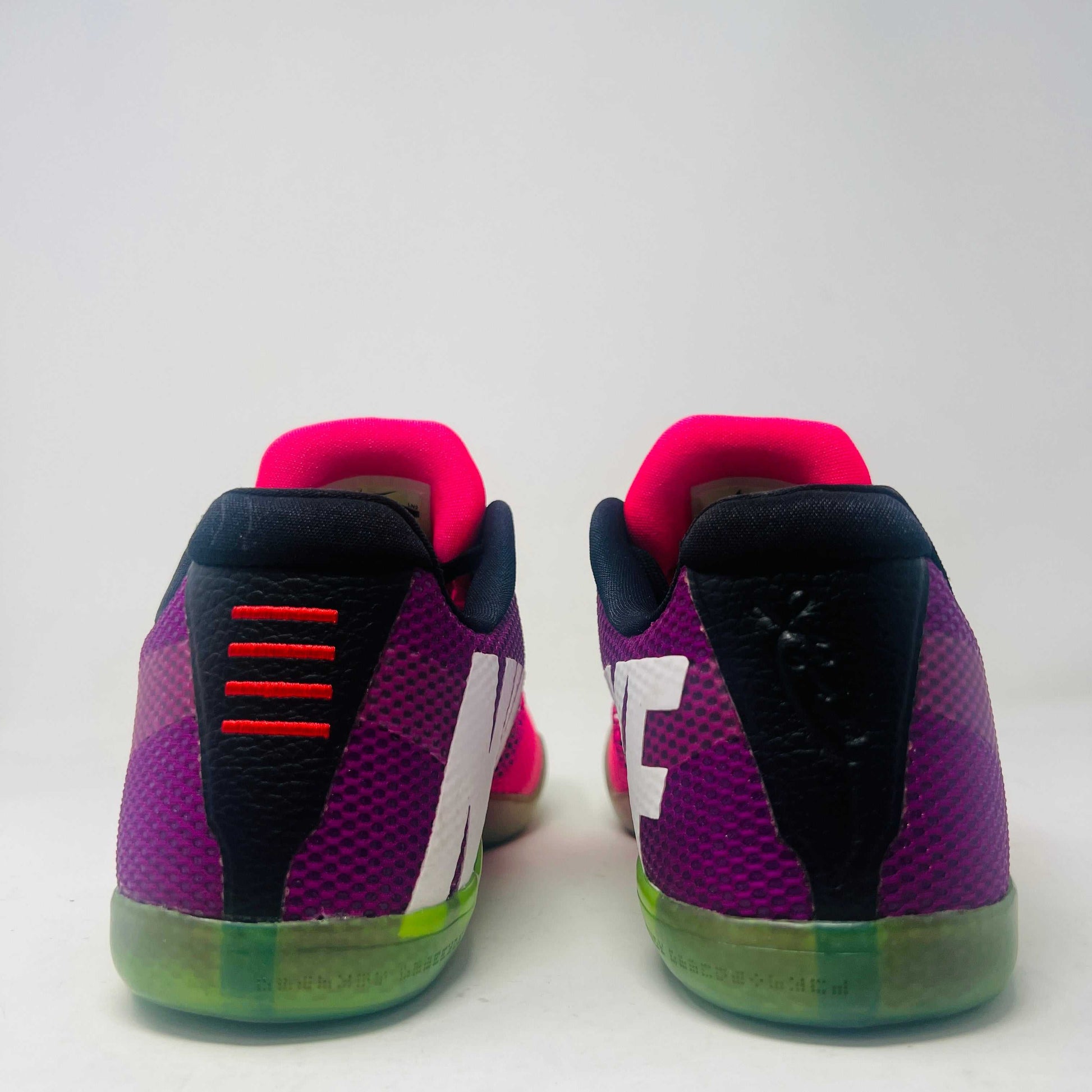 Nike Kobe 11 EM Low Mambacurial sneakers, size 9.5, in near-new condition, 2016 release.