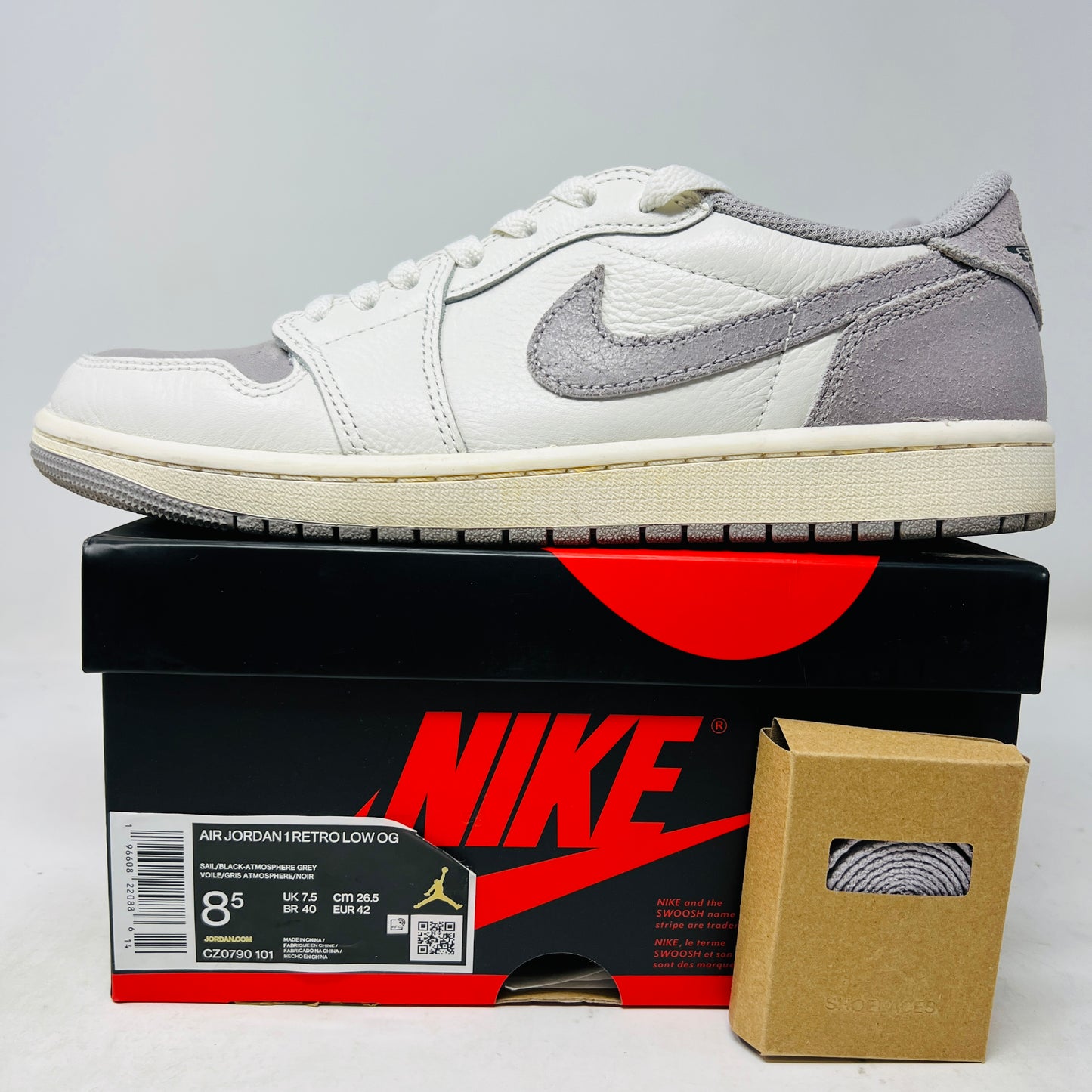 Jordan 1 Retro Low OG Atmosphere Grey