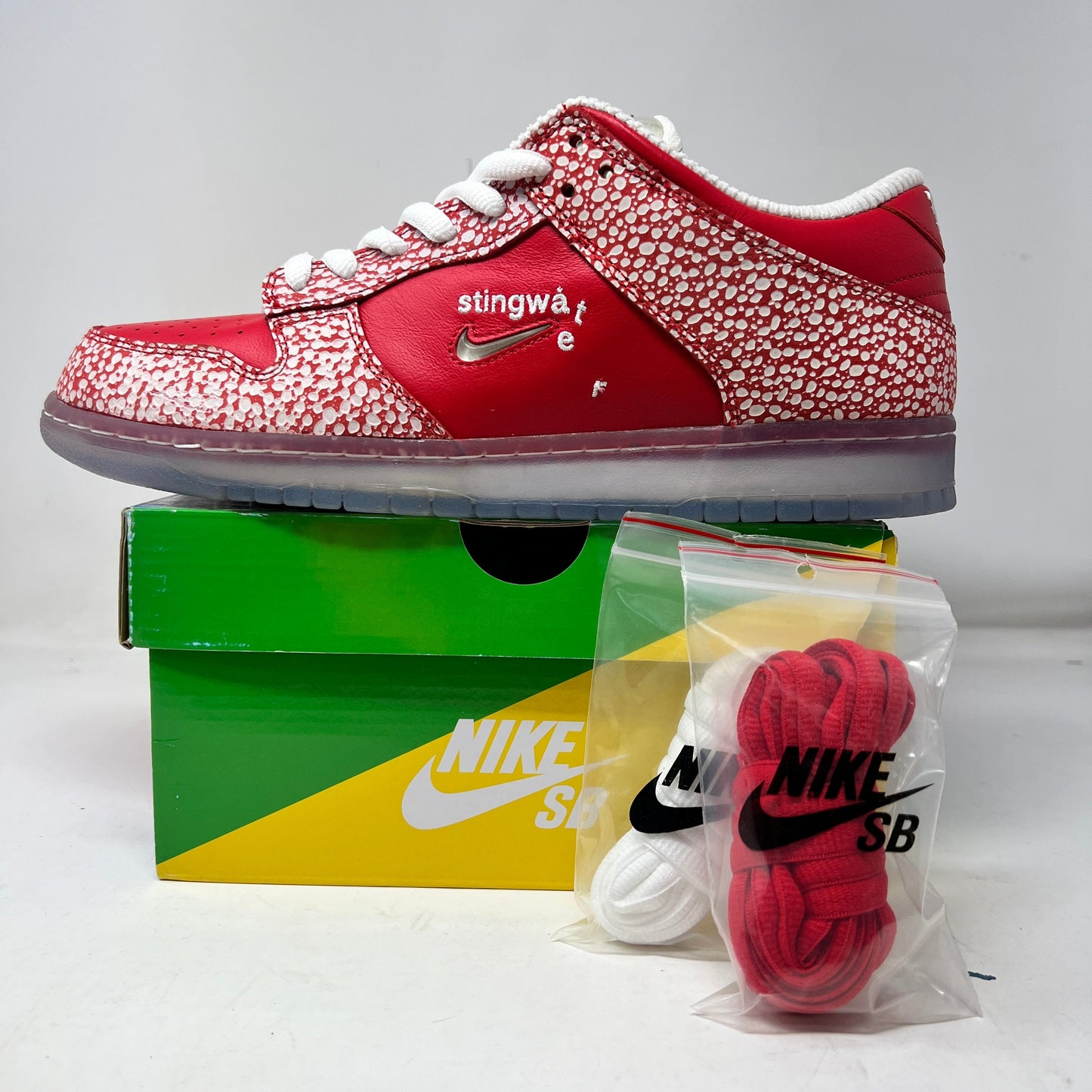 Nike SB Dunk Low Stingwater sneakers, brand new with extra laces, 2021 model.