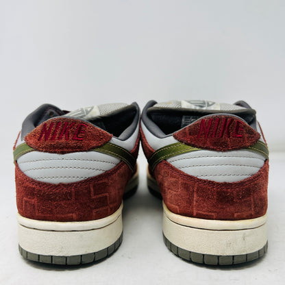 Nike SB Dunk Low Shanghai (2004) sneakers, size 8M, vintage condition.