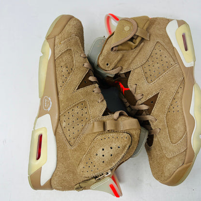 Jordan 6 Retro Travis Scott British Khaki sneakers, 2021, with clean uppers and soles, extra laces included.