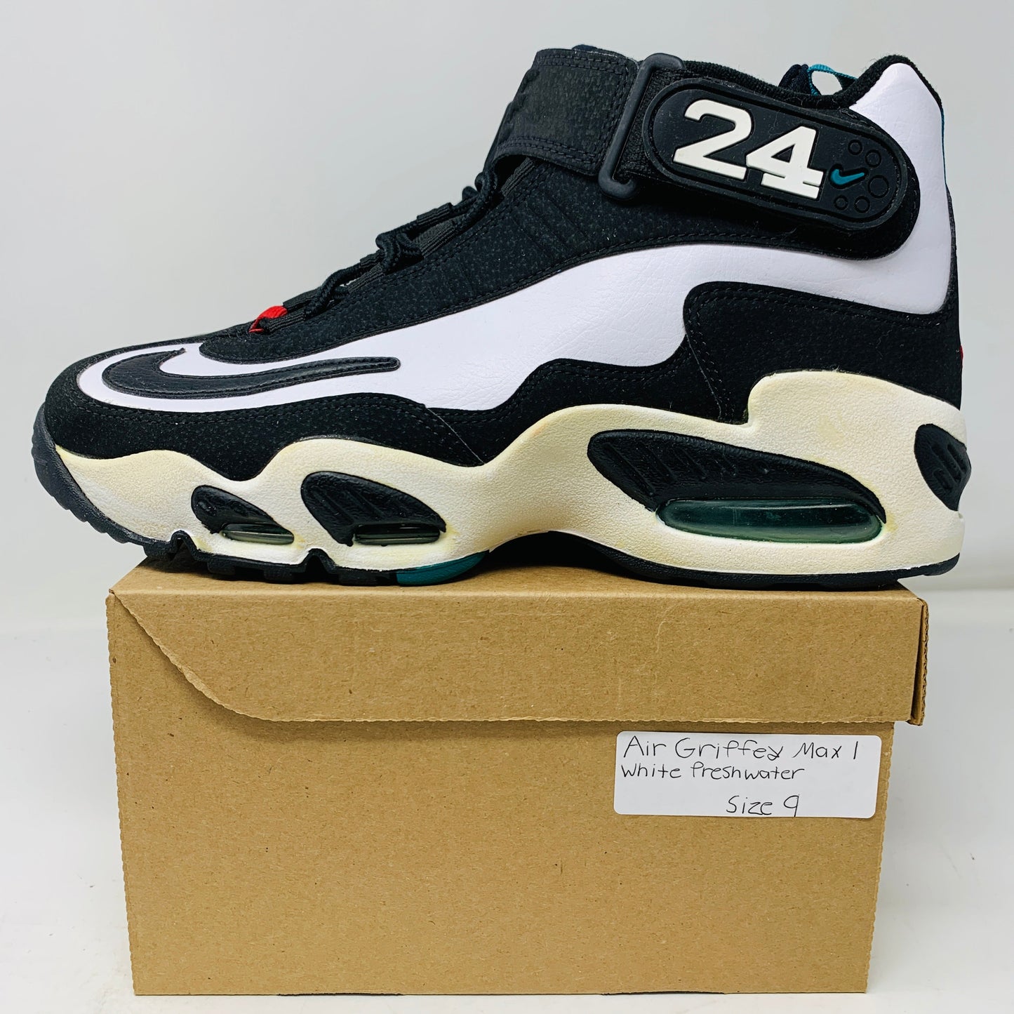 Nike Air Griffey Max 1 White Freshwater 2016 sneaker, size 9, white upper, black accents, displayed on a box.