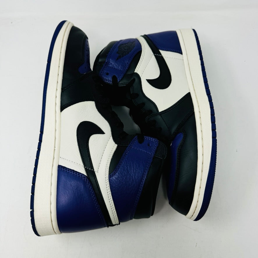 Jordan 1 Retro High Court Purple sneakers, size 10.5, in excellent condition with minimal wear, featuring black, white, and purple color scheme, includes extra purple laces, released in 2018.