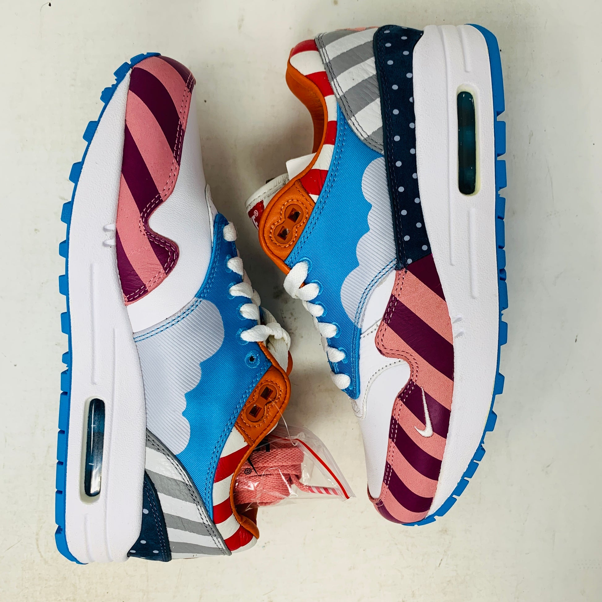 Nike Air Max 1 Parra 2018 Friends and Family sneaker with colorful design by Piet Parra.