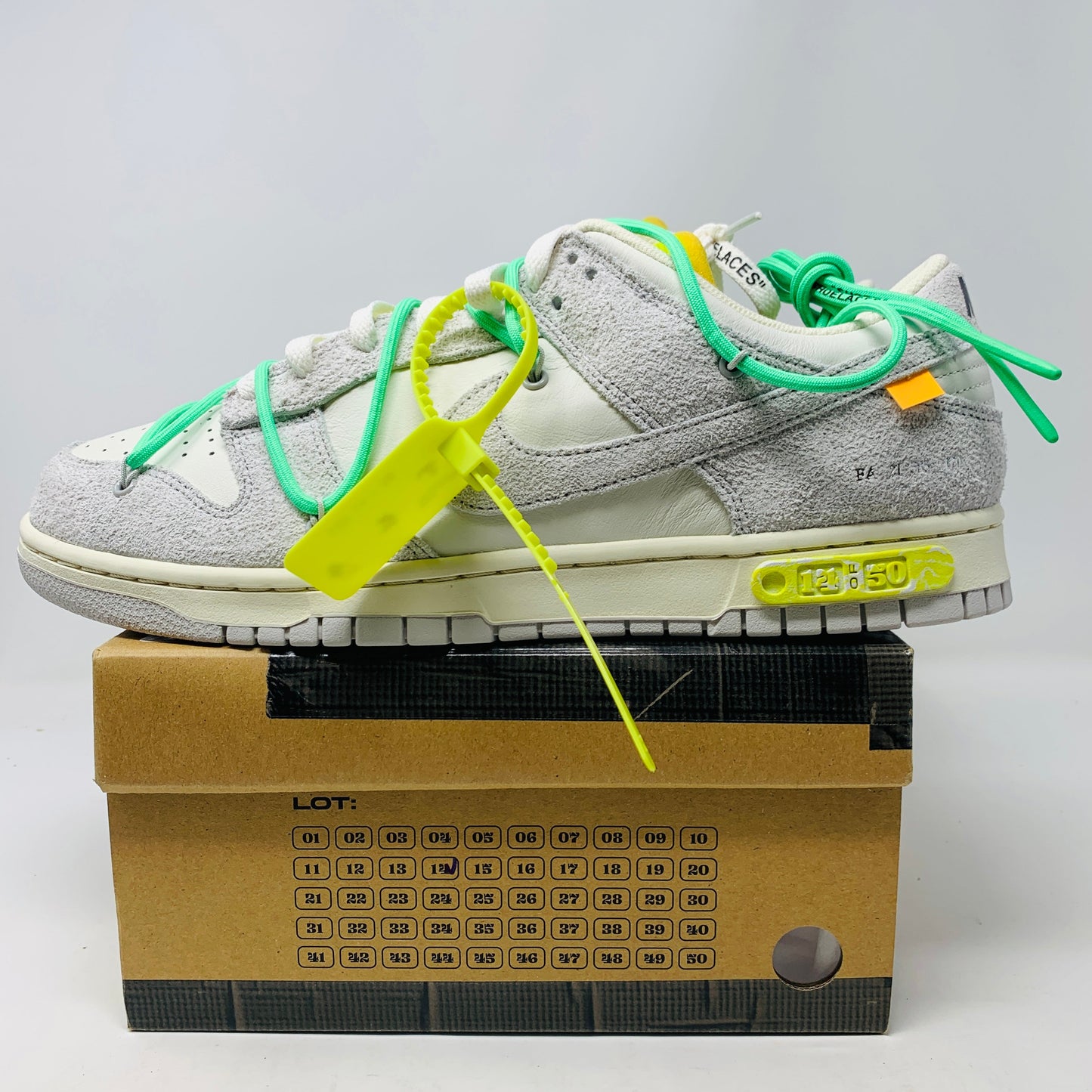 Nike Dunk Low Off White Lot 14 sneakers, brand new condition, 2021 release with zip tie.