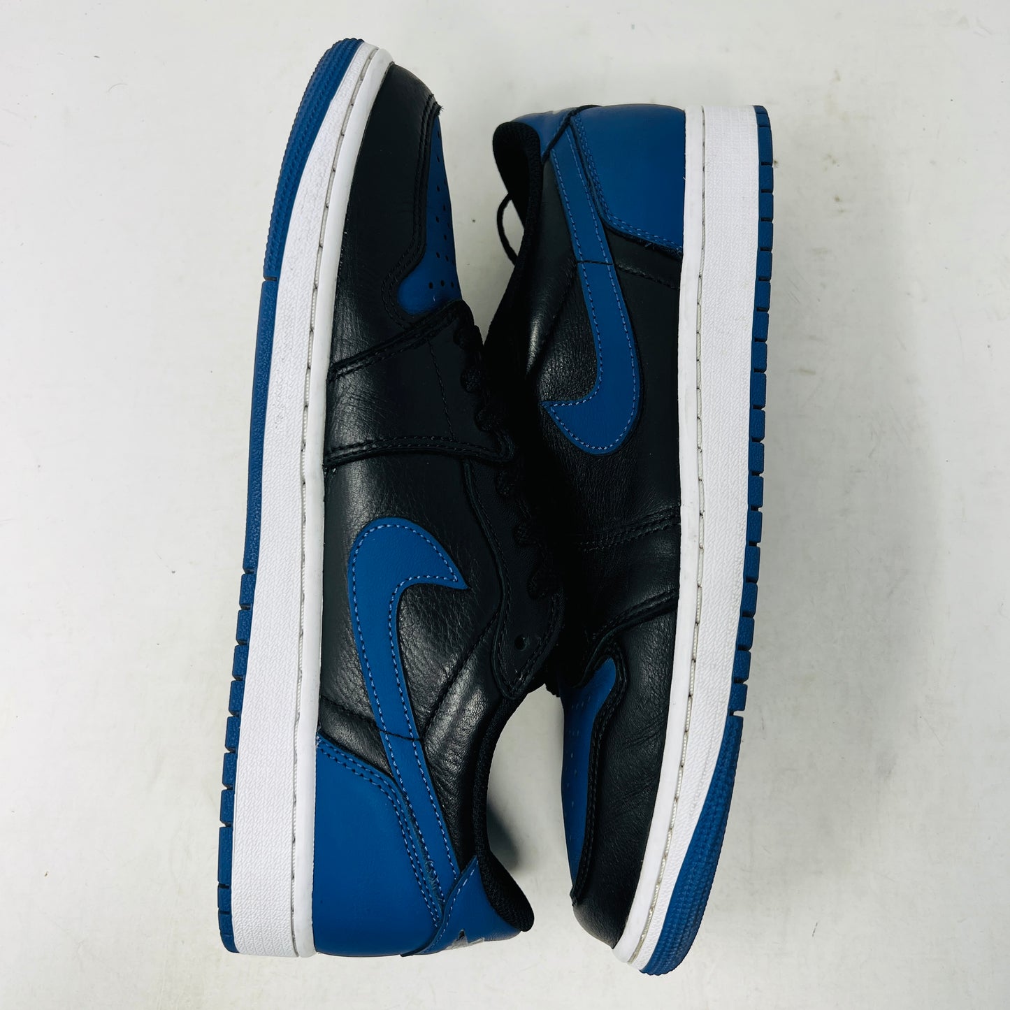 Jordan 1 Retro Low OG Mystic Navy