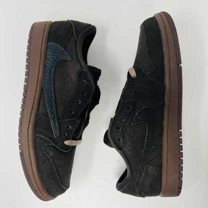 Jordan 1 Retro Low OG SP Travis Scott Velvet Brown PS sneakers, size 1Y, new condition, good box, extra laces, 2024 release.