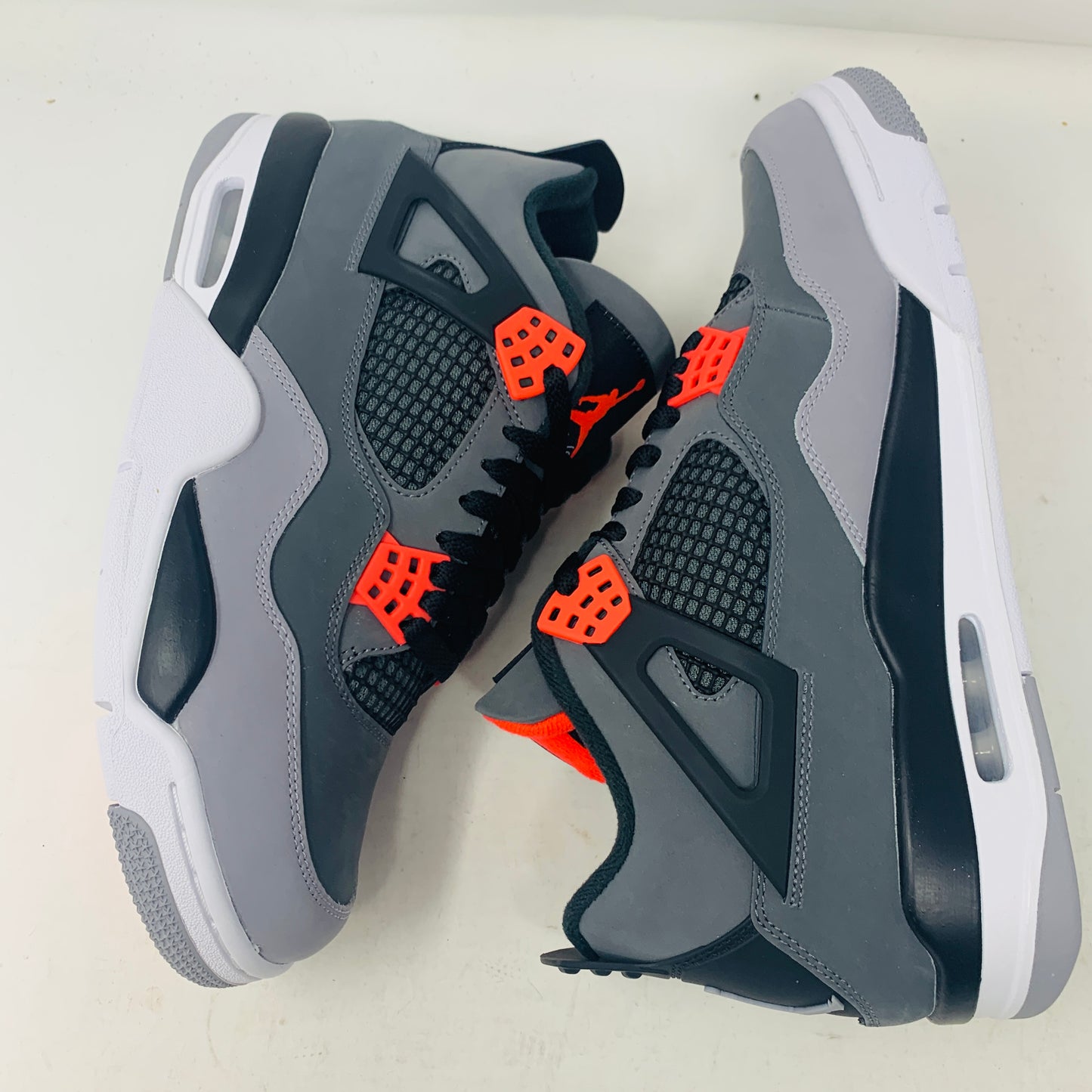 Jordan 4 Infrared