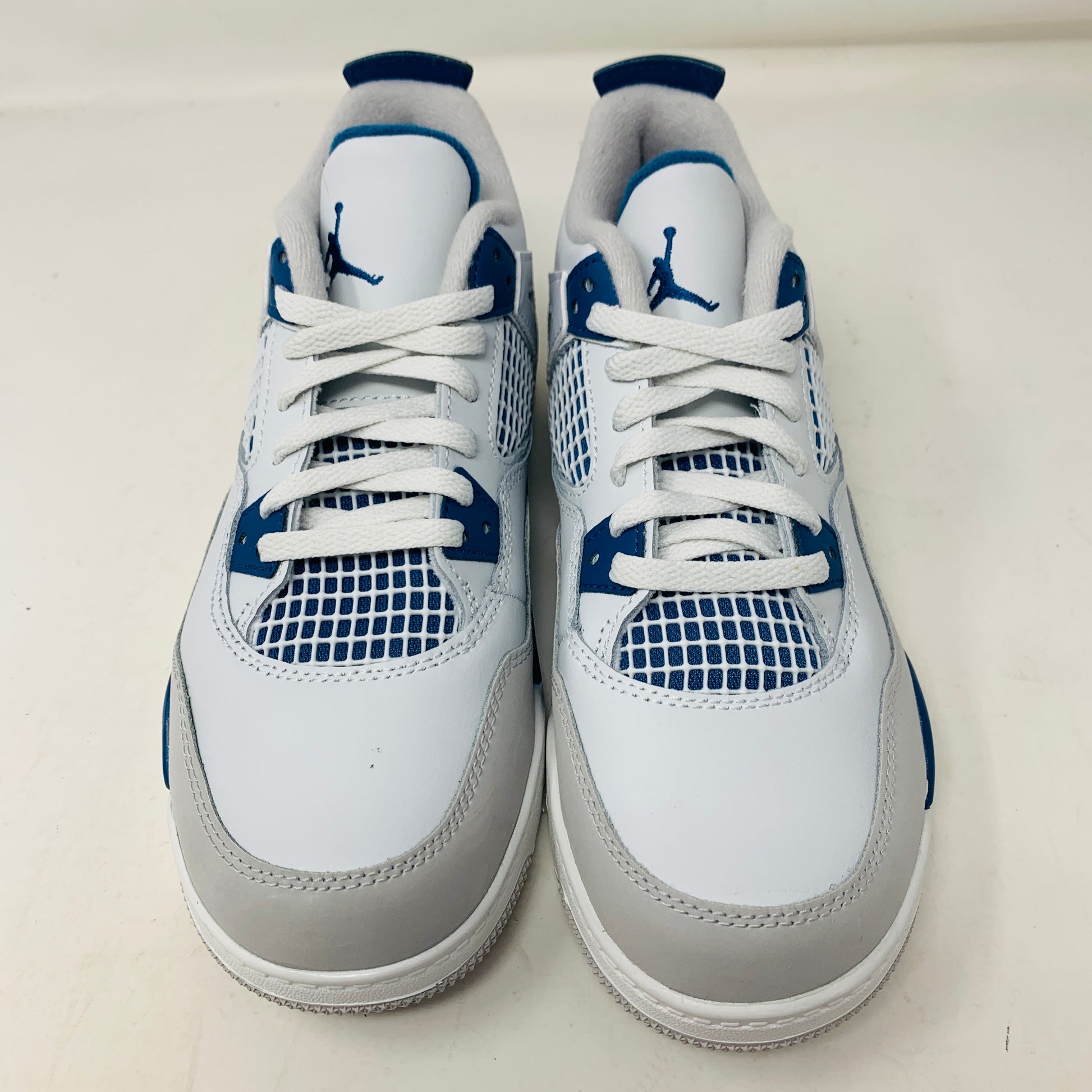 Jordan 4 Retro Military Blue 2024 PS sneakers, brand new condition, white and blue colorway.