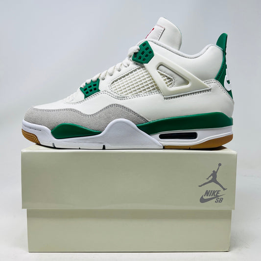 Jordan 4 SB Pine Green sneakers, brand new condition, 2023 model.