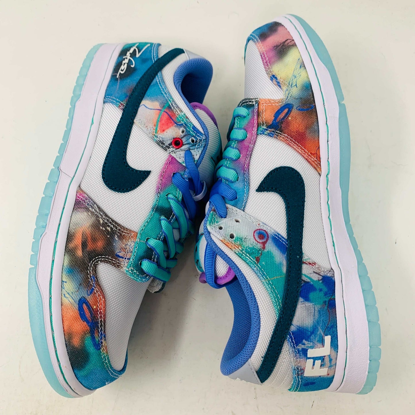 Nike SB Dunk Low Futura Laboratories Bleached Aqua