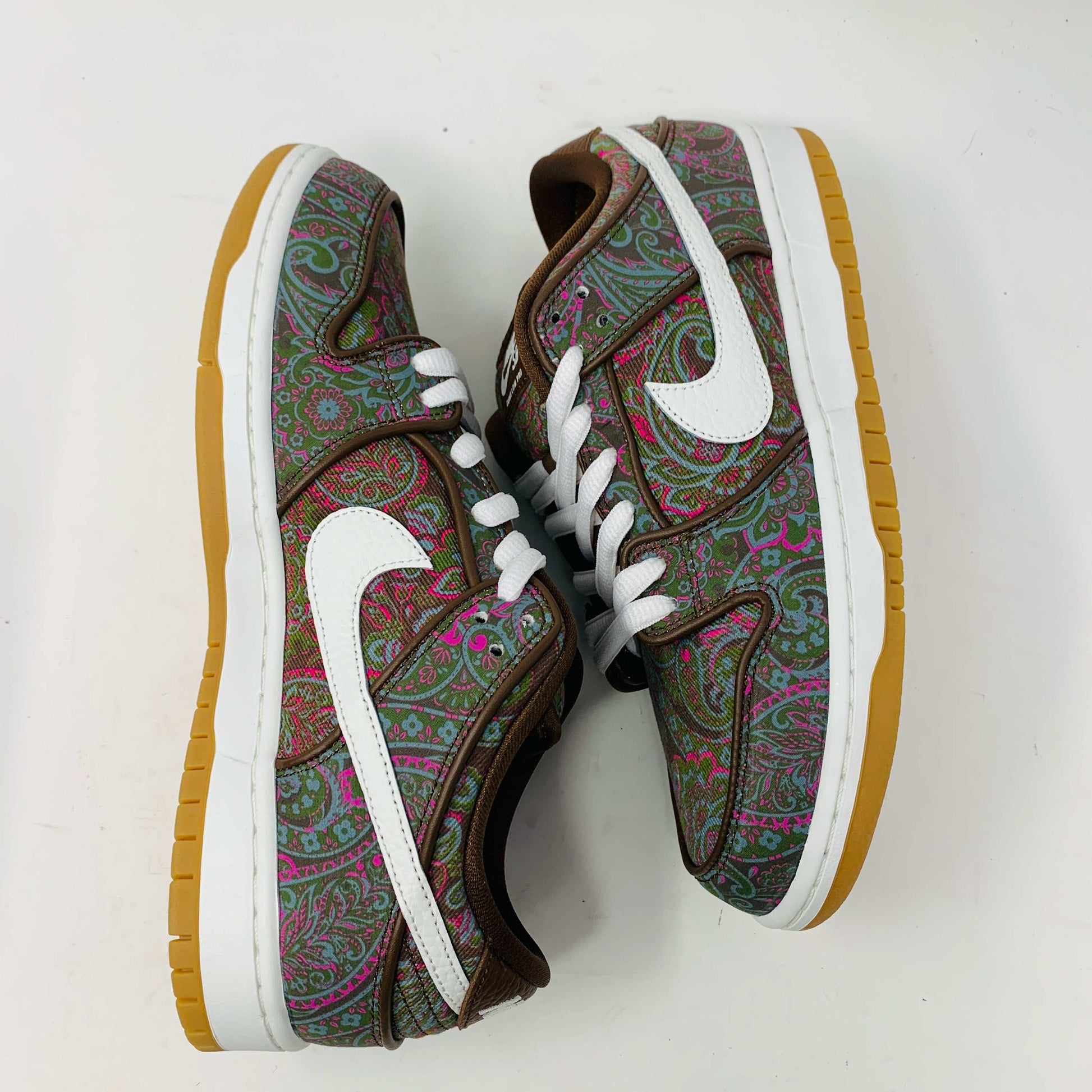 Nike SB Dunk Low Paisley Brown sneakers, new condition, 2022 release.