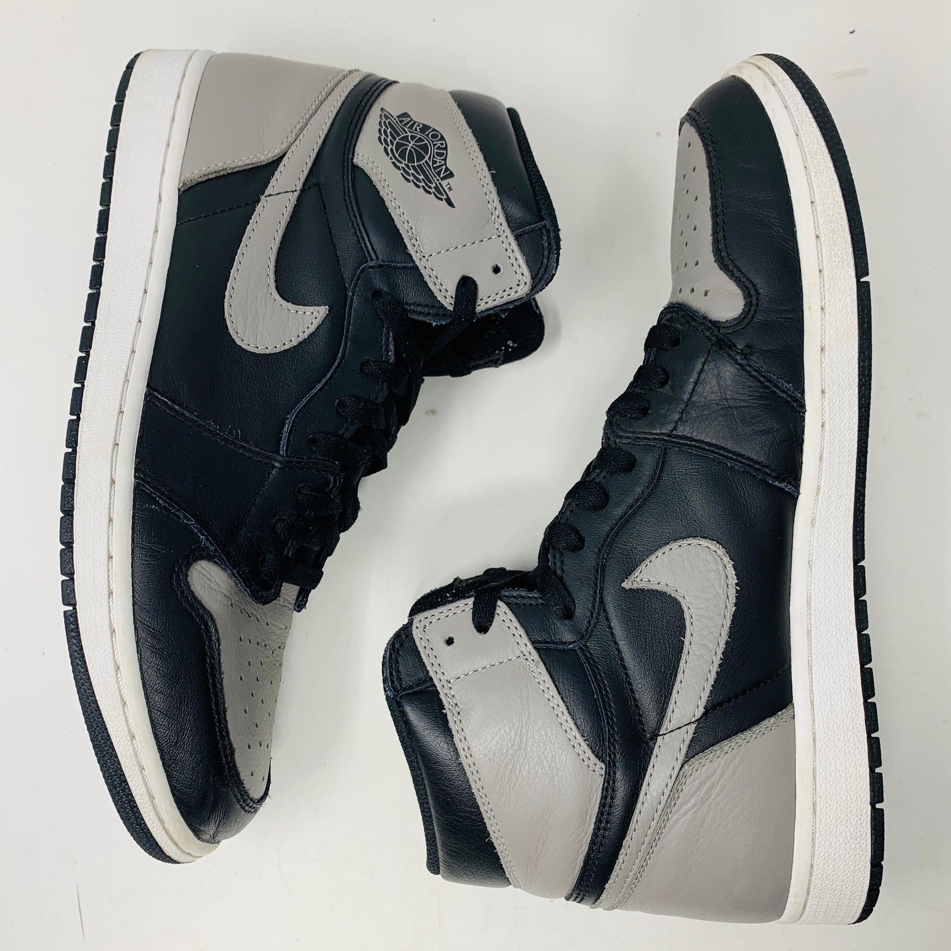 Jordan 1 Retro High Shadow 2018 sneakers, size 11.5, used condition, clean uppers, worn outsoles.