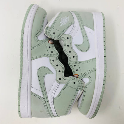 Jordan 1 Retro High OG Seafoam PS sneaker in seafoam green and white with classic Jordan logo.