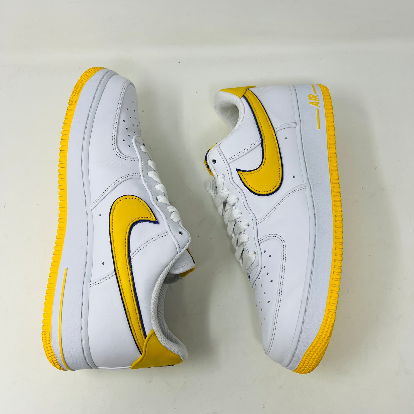 Nike Air Force 1 Low Retro QS Kobe Bryant Lakers Home