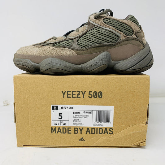 adidas Yeezy 500 Clay Brown sneakers with box, condition 8/10, year 2021.