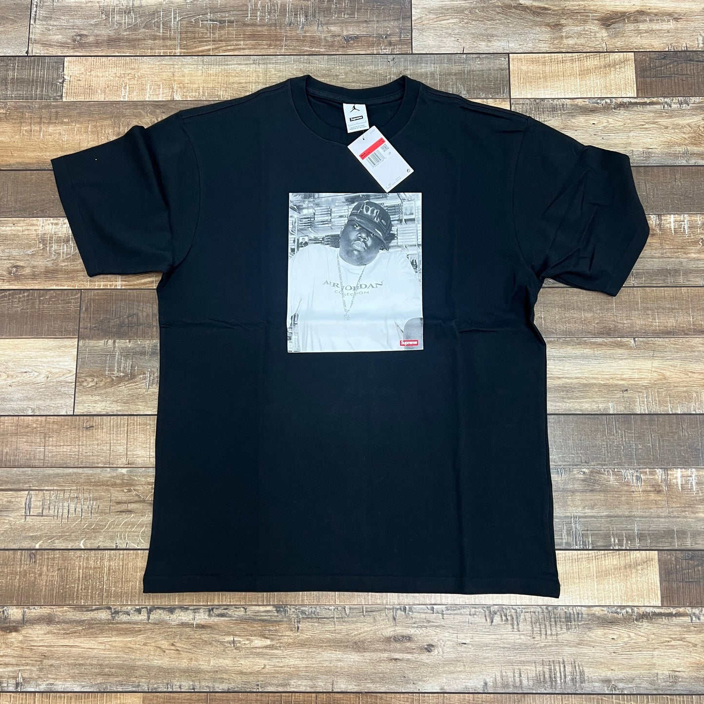 Supreme Jordan Biggie S/S Top Black, size M, brand new condition.