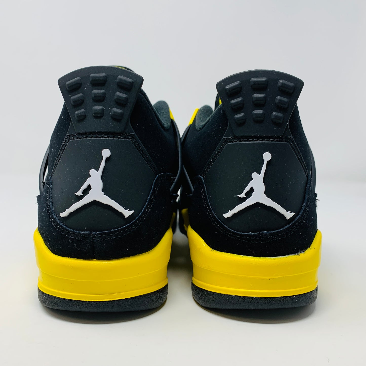 Jordan 4 Retro Thunder (2023) (GS)