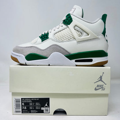 Jordan 4 Retro SB Pine Green