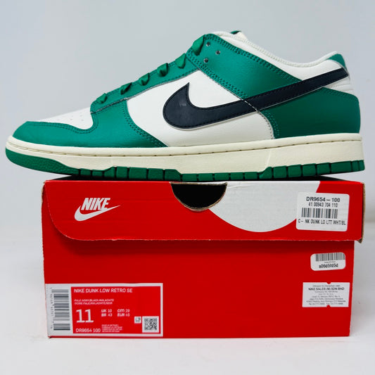 Nike Dunk Low SE Lottery Pack Malachite Green sneaker with original box, condition 8.5/10.