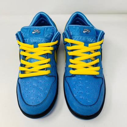 Nike SB Dunk Low The Powerpuff Girls Bubbles sneakers, blue with yellow laces, 2023 release.