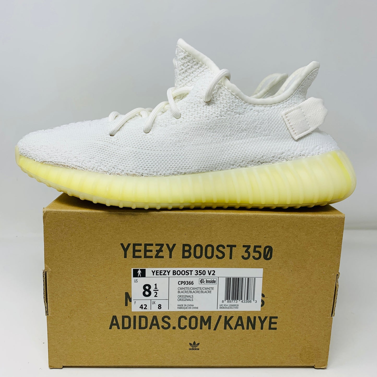 Yeezy Boost 350 V2 Cream sneakers, size 8.5M, 2017 model, good condition on box, clean uppers.