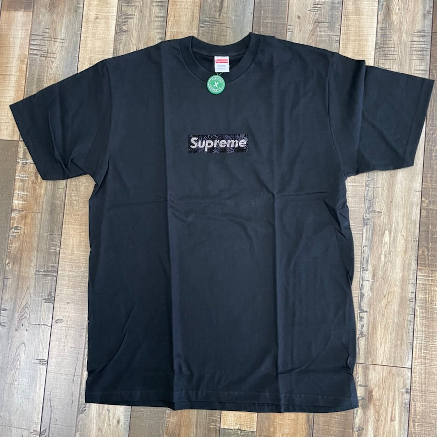 Supreme Swarovski Box Logo Tee Black in large size, brand new condition.